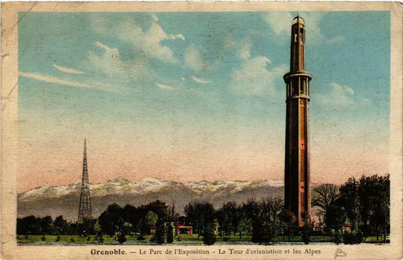 Carte postale ancienne Grenoble Le Parc de l'Expo La Tour d'orientation à Grenoble