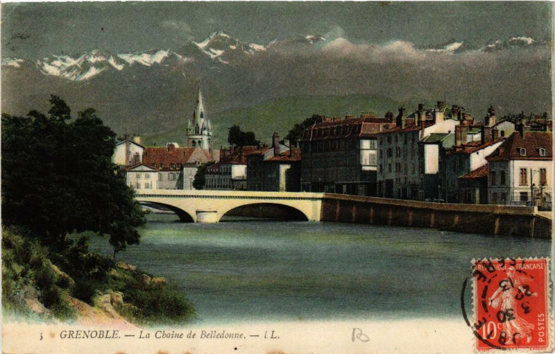 Carte postale ancienne Grenoble La Chaine de Belledonne à Grenoble