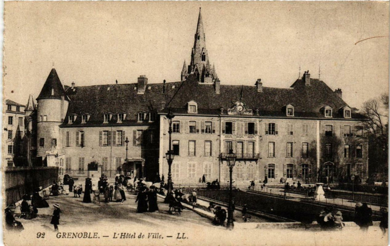 Carte postale ancienne Grenoble L'Hotel de Ville à Grenoble