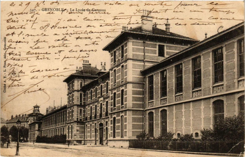 Carte postale ancienne Grenoble Le Lycée de Garcons à Grenoble