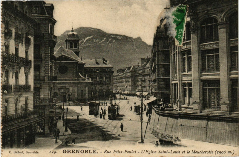 Carte postale ancienne Grenoble Rue Felix-Poulet L'Eglise Saint-Louis et Moucherotte à Grenoble
