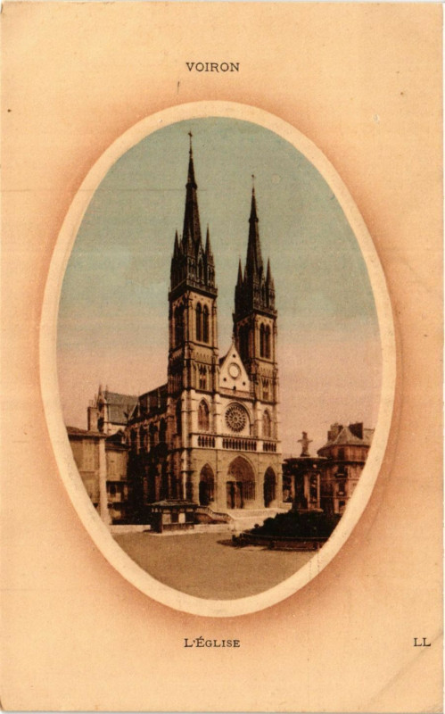 Carte postale ancienne Voiron - L'Eglise à Voiron