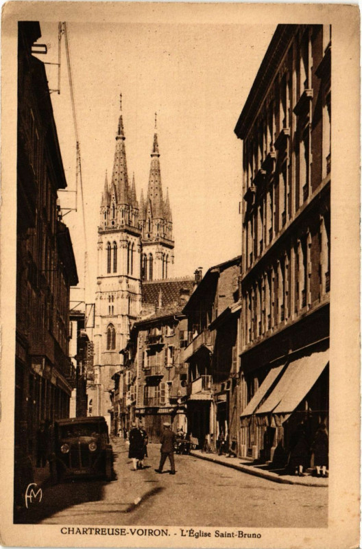 Carte postale ancienne Charteuse-Voiron - L'Eglise Saint-Bruno à Voiron
