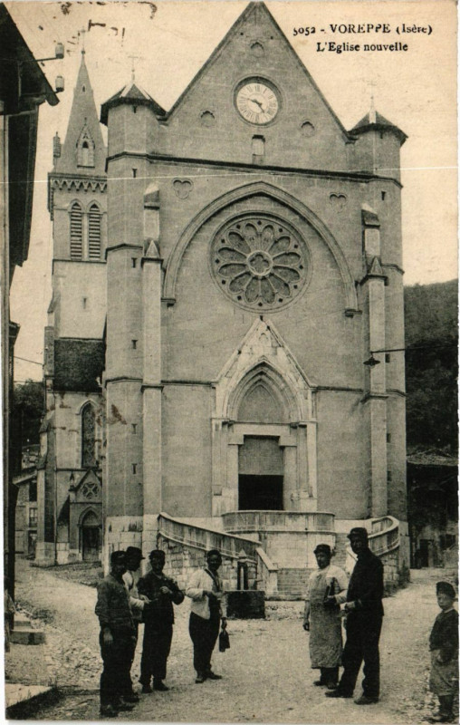 Carte postale ancienne Voreppe - L'Eglise nouvelle à Voreppe
