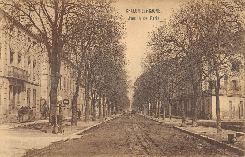 Carte postale ancienne Chalon Sur Saone Avenue De Paris
