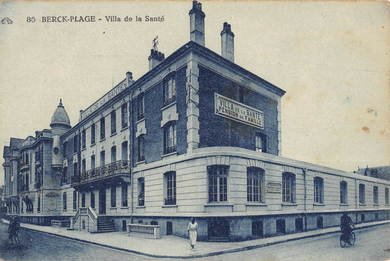 Carte postale ancienne Berck Plage Villa De La Sante à Berck
