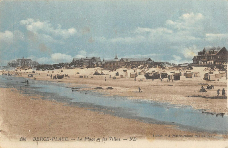 Carte postale ancienne Berck Plage La Plage Et Les Villas à Berck