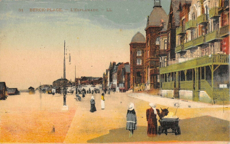 Carte postale ancienne Berck Plage L'Esplanade à Berck