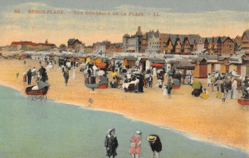 Carte postale ancienne Berck Plage Vue Generale De La Plage à Berck