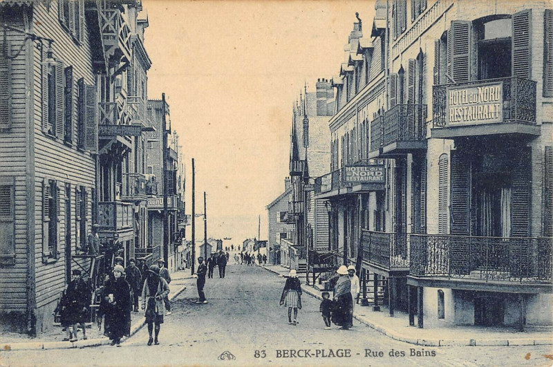 Carte postale ancienne Berck Plage Rue Des Bains à Berck