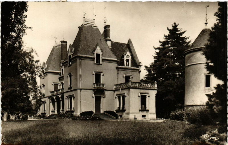 Carte postale ancienne Liergues - Chateau de la Mutualite