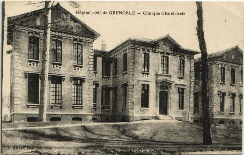 Carte postale ancienne Grenoble Clinique Obstétricale Hopital civil à Grenoble