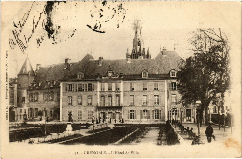 Carte postale ancienne Grenoble - L'Hotel de Ville à Grenoble