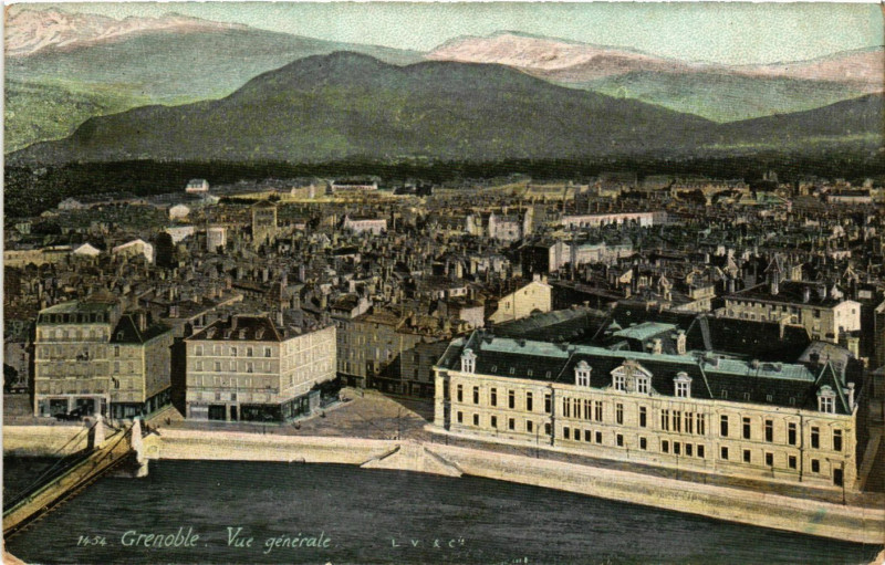 Carte postale ancienne Grenoble - Vue générale à Grenoble