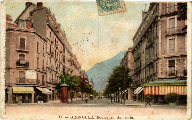 Carte postale ancienne Grenoble - Boulevard Gambetta à Grenoble