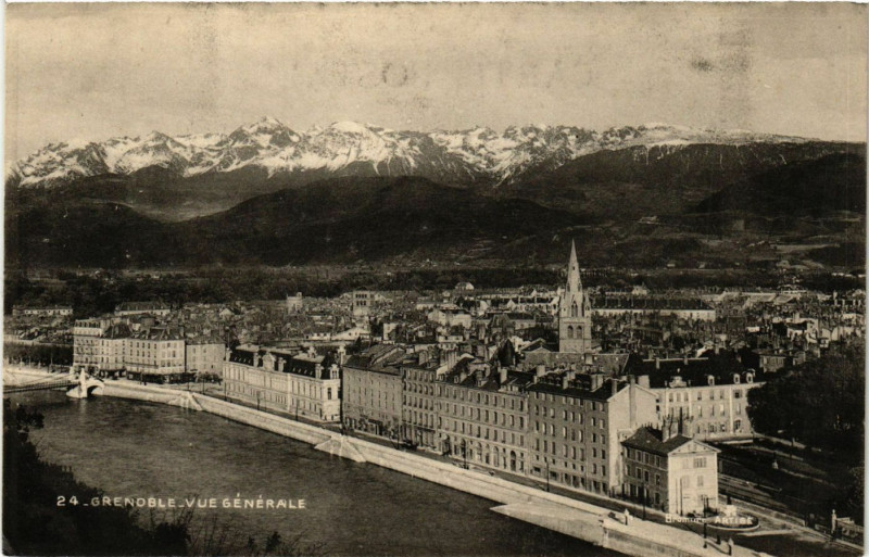 Carte postale ancienne Grenoble - Vue générale à Grenoble