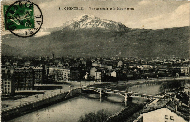 Carte postale ancienne Grenoble - Vue générale et le Moucherotte à Grenoble