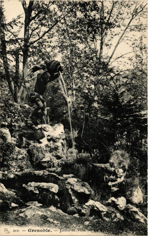 Carte postale ancienne Grenoble - Jardin de Ville à Grenoble
