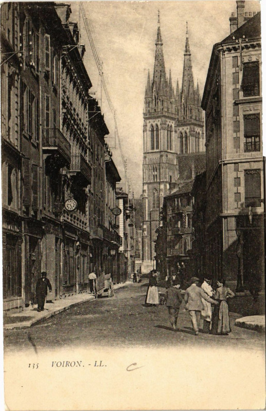 Carte postale ancienne Voiron à Voiron