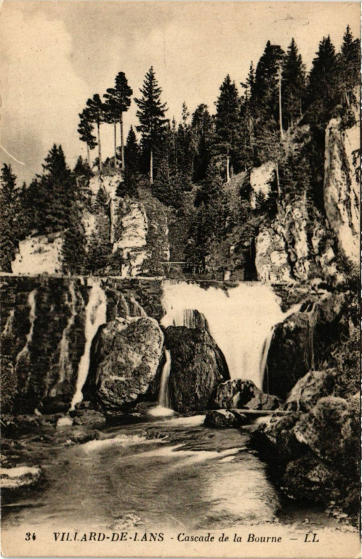 Carte postale ancienne Villard-de-Lans - Cascade de la Bourne à Villard-de-Lans
