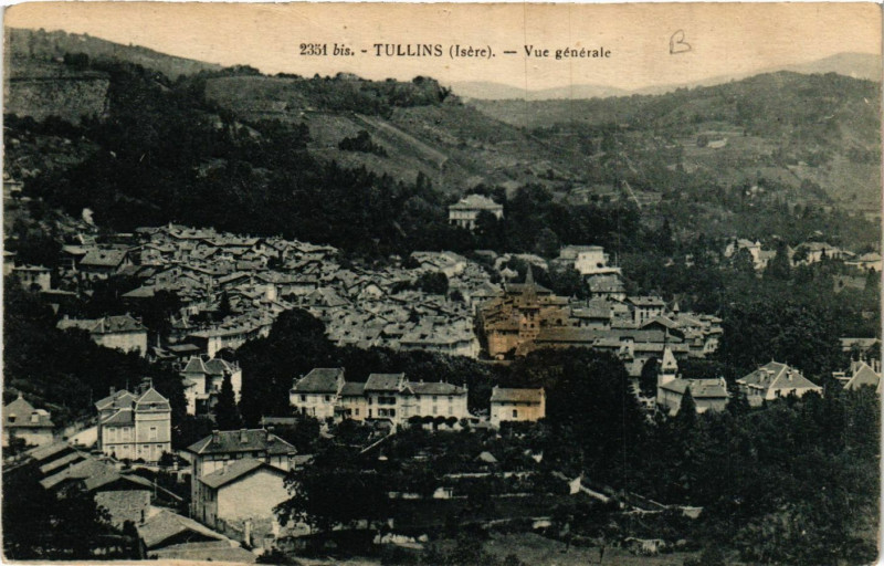 Carte postale ancienne Tullins - Vue générale à Tullins