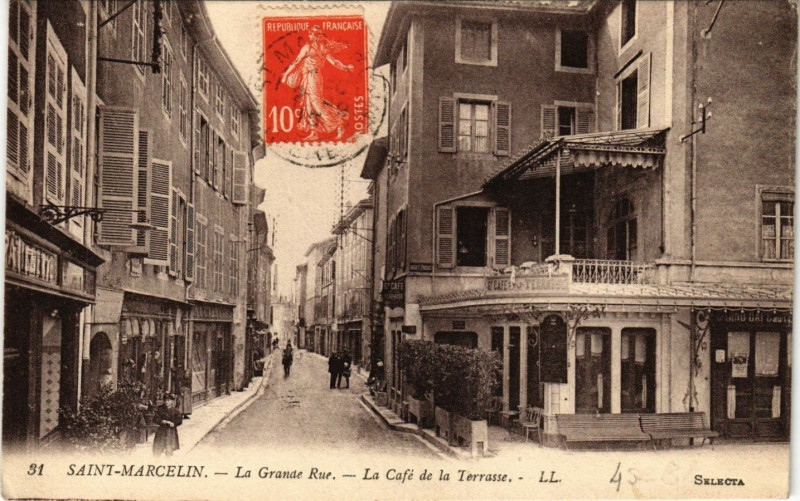 Carte postale ancienne Saint-Marcelin - La Grande Rue - La Cafe de la Terrasse à La Terrasse