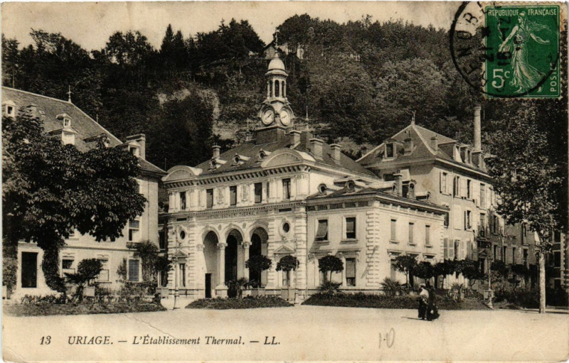 Carte postale ancienne Uriage - L'Etabl. Thermal