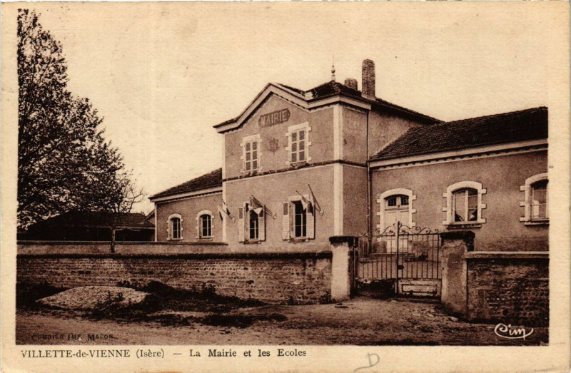 Carte postale ancienne Villette-de-Vienne - La Mairie et les Ecoles à Villette-de-Vienne