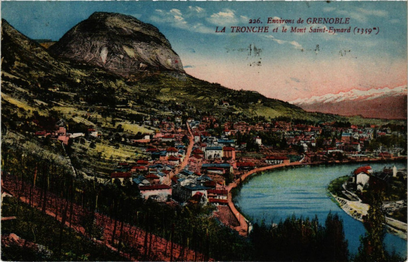 Carte postale ancienne Env. de Grenoble - La Tronche et le Mont Saint-Eynard (1359 m) à Grenoble