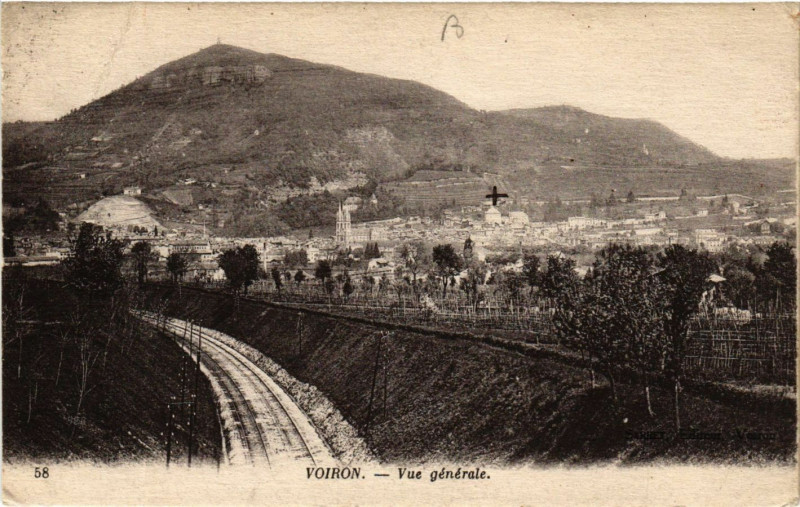 Carte postale ancienne Voiron - Vue générale à Voiron