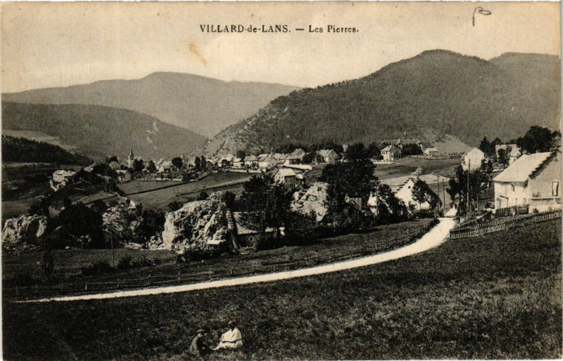 Carte postale ancienne Villard-de-Lans - Les Pierres à Villard-de-Lans