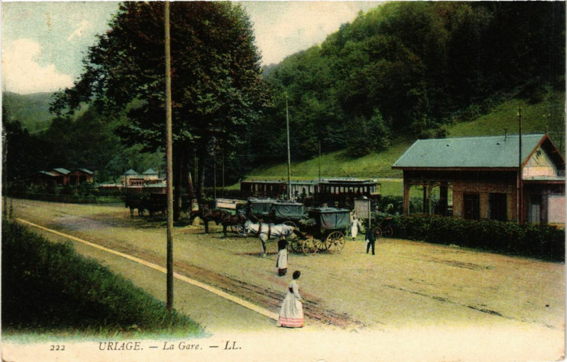Carte postale ancienne Uriage - La Gare