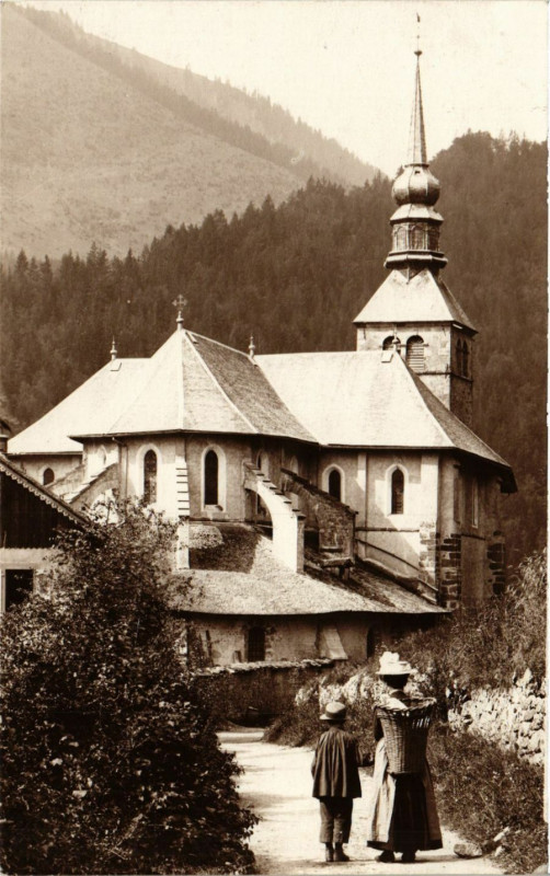 Carte postale ancienne Abondance - L'Eglise à Abondance