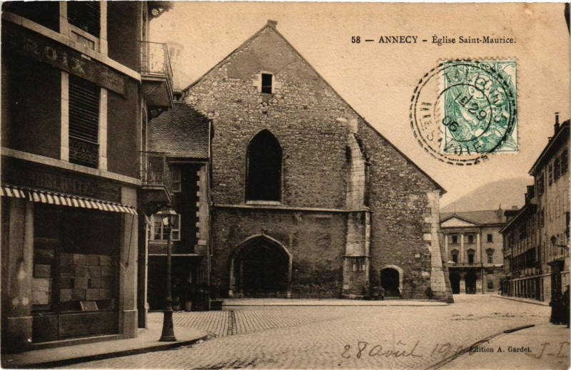 Carte postale ancienne Annecy - Eglise Saint-Maurice à Annecy