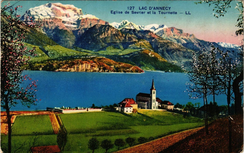 Carte postale ancienne Lac d'Annecy - Eglise de Sevrier et le Tournette à Sevrier