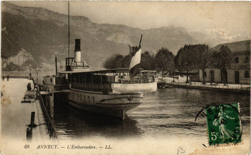 Carte postale ancienne Annecy - L'Embarcadere à Annecy
