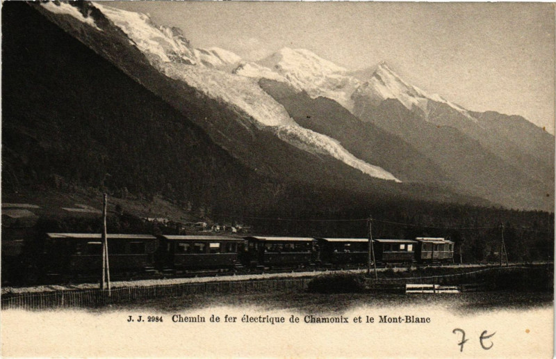 Carte postale ancienne Chemin de Fer Electrique de Chamonix et le Mont-Blanc