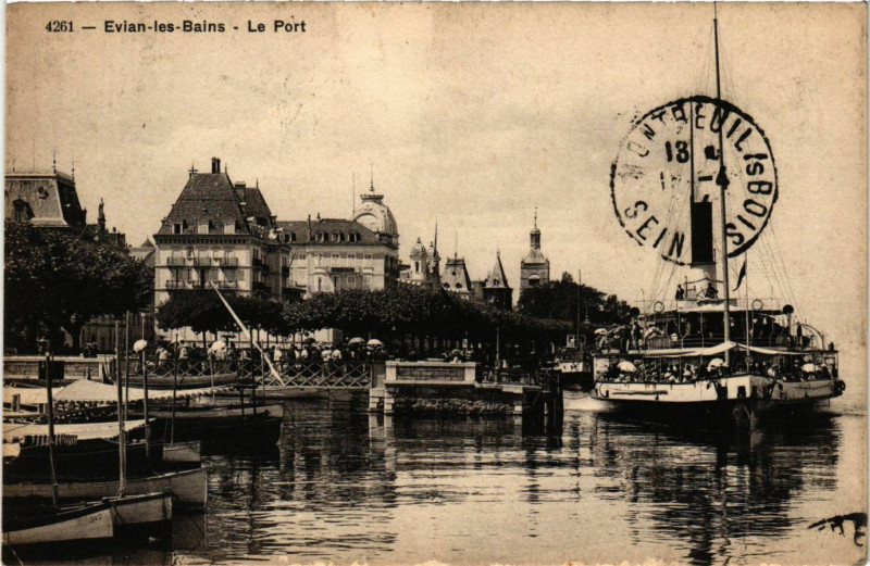 Carte postale ancienne Evian-les-Bains - Le Port à Évian-les-Bains