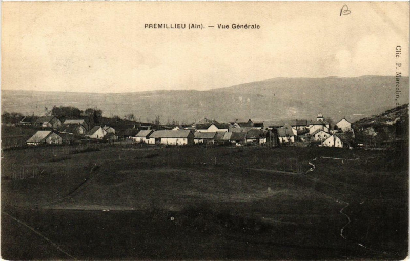 Carte postale ancienne Premillieu Vue générale à Prémillieu