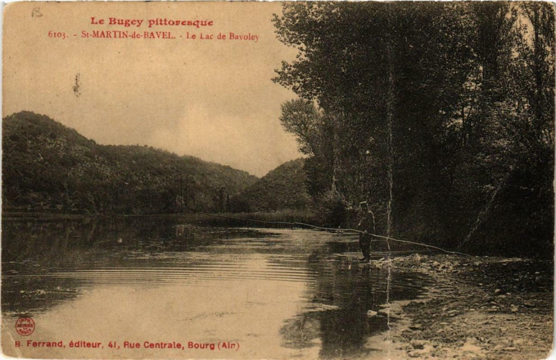 Carte postale ancienne Saint-Martin-de-Bavel Le Lac de Bavoley à Saint-Martin-de-Bavel