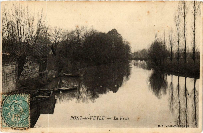 Carte postale ancienne Pont-de-Veyle La Veyle à Pont-de-Veyle