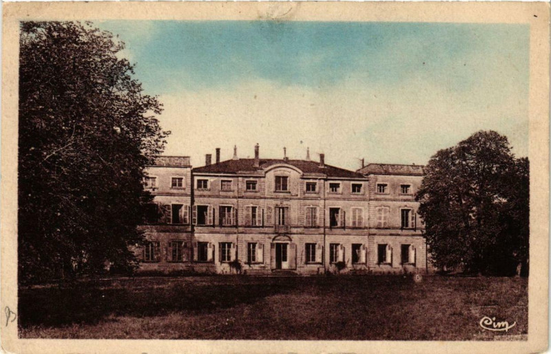 Carte postale ancienne Saint-Maurice-de-Remens Colonie de Vacanses Facade Sud à Saint-Maurice-de-Rémens