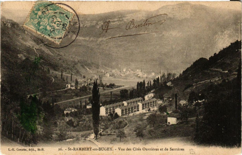 Carte postale ancienne Saint-Rambert-en-Bugey Vue des Cités Ouvrieres et de Serrieres à Saint-Rambert-en-Bugey