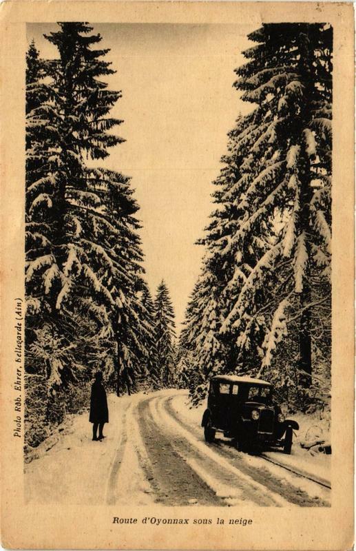 Carte postale ancienne Route d'Oyonnax sous la neige à Oyonnax