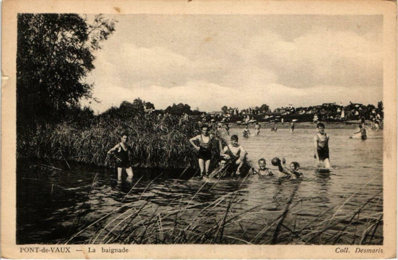 Carte postale ancienne Pont-de-Vaux La baignade à Pont-de-Vaux