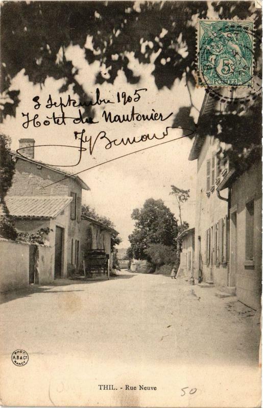 Carte postale ancienne Thil Rue Neuve à Thil