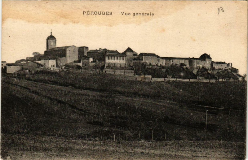 Carte postale ancienne Perouges Vue générale à Pérouges