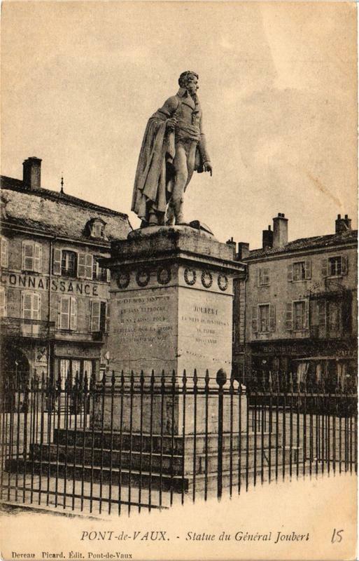 Carte postale ancienne Pont-de-Vaux Statue du General Joubert à Pont-de-Vaux
