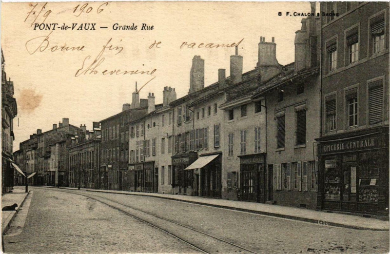 Carte postale ancienne Pont-de-Vaux Grande Rue à Pont-de-Vaux