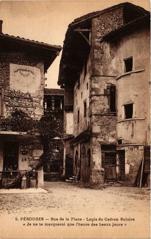 Carte postale ancienne Perouges Rue de la Place à Pérouges